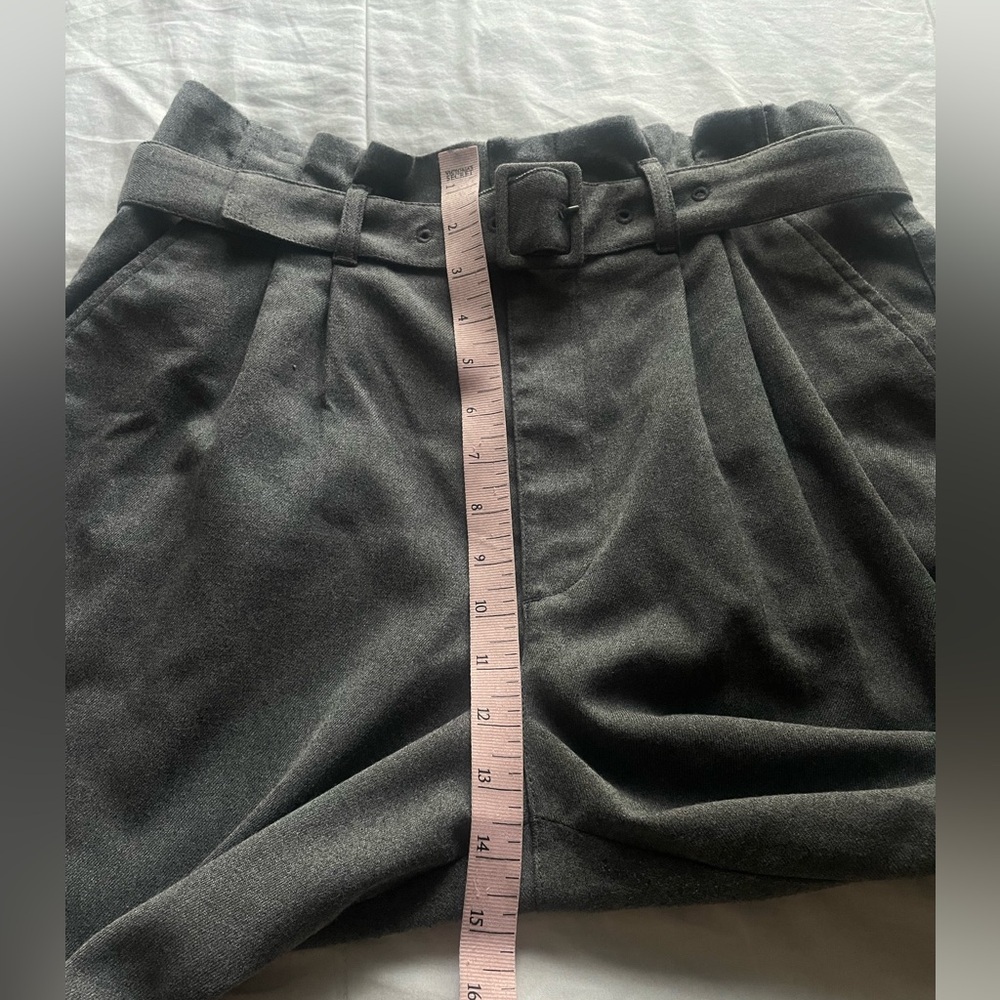Abercrombie & Fitch Gray Ankle Pants - Picture 11 of 12